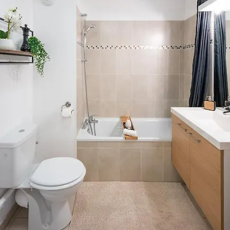 L'Excellence-8Min Aeroport-Terrasse-Parking Prive Apartment Lingolsheim Exterior photo